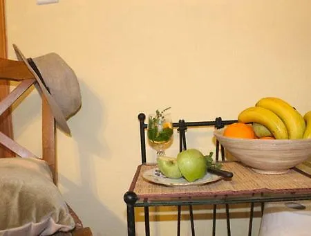 Rhodes Nest Apartment *